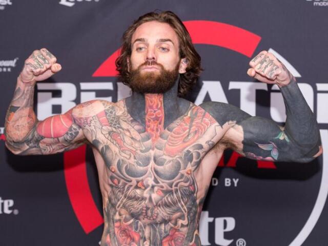 Eu sou o Aaron Chalmers!
