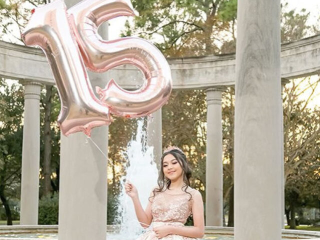 Crie sua festa de 15 anos!