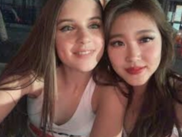 Savannah e heyoon