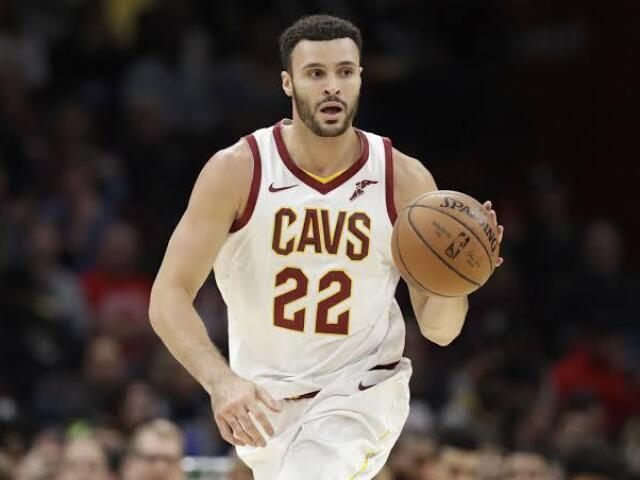Larry Nance Jr