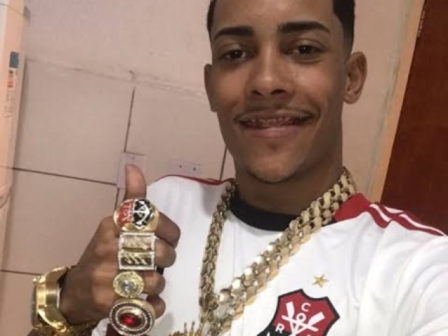 O ídolo dele 😍