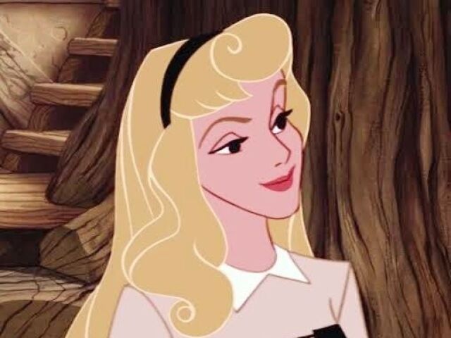 Aurora (Bela Adormecida) 🌺🍒
