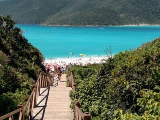 Se divertir na praia