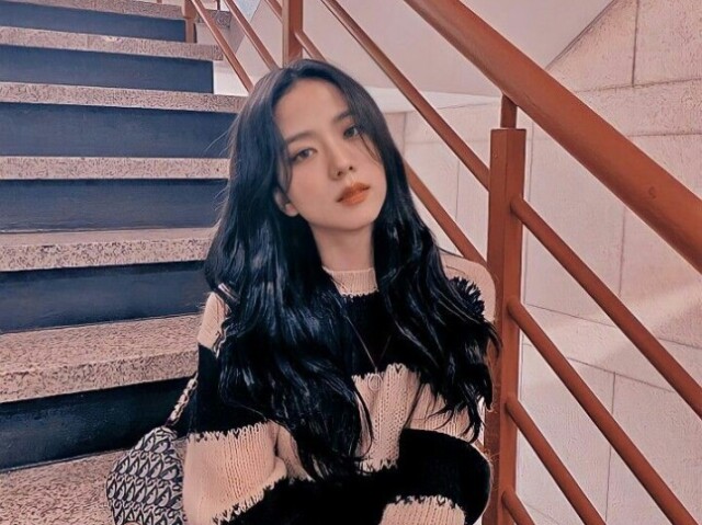 ☁️ • hot girl bummer!