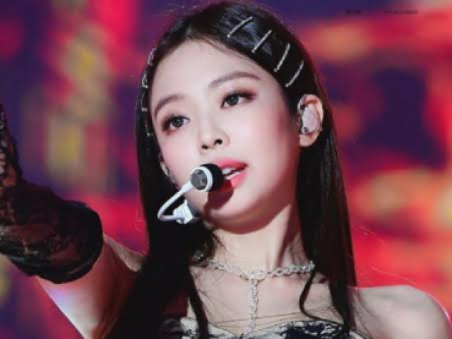 Jennie solo