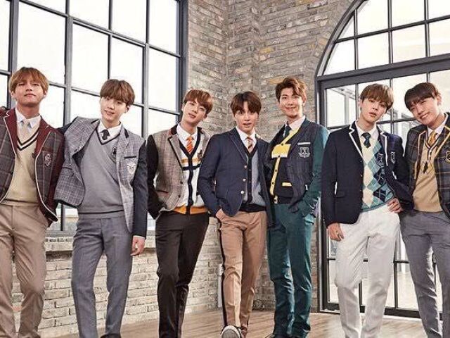 Quem do BTS provavelmente teria um crush em você?