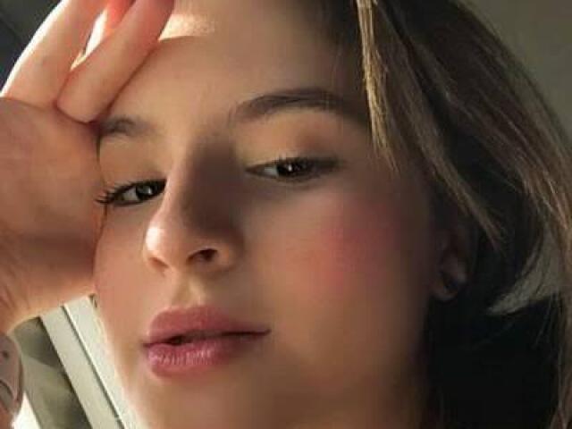 Você Realmente Conhece Sophia Valverde? Descubra Aqui!