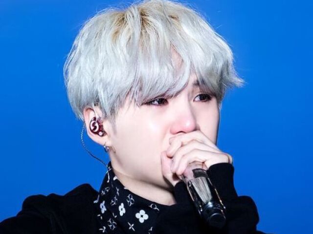 Suga 😭😭