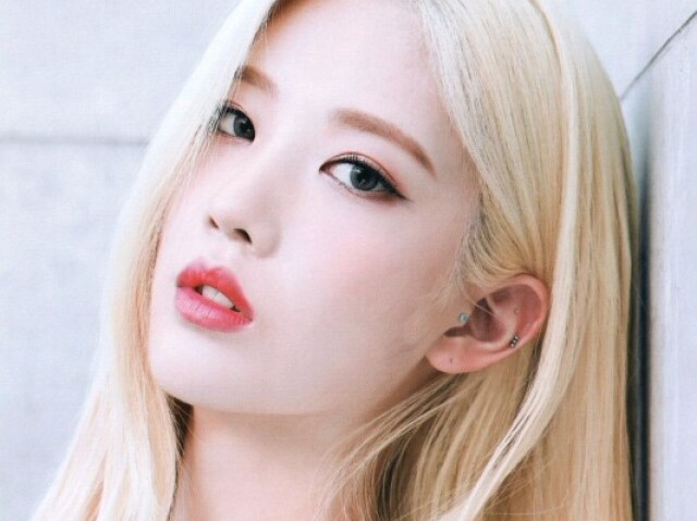 ✨Kim Lip✨