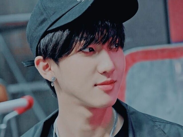 Changbin 🐽🐰