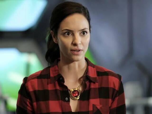Zari Tomaz