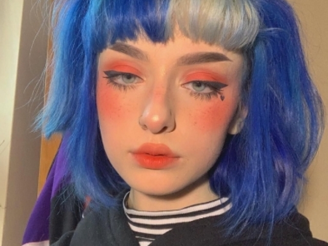 E-girl
