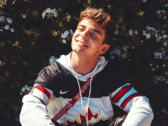 Você se parece com o Josh Beuchamp!