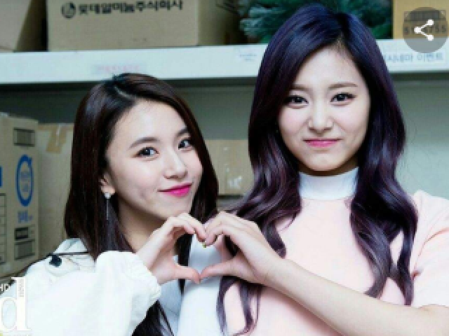 Tzuyu e Chaeyoung!