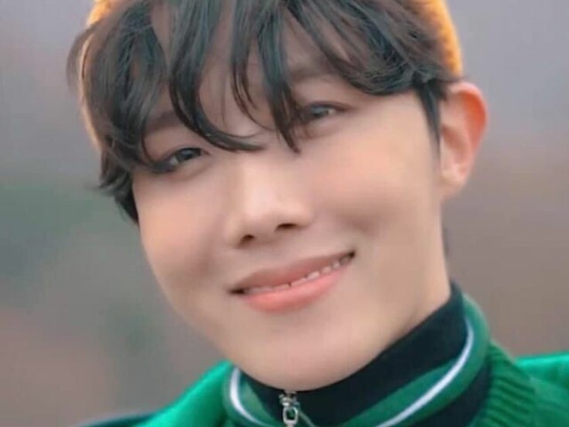 O pai seria o J-hope!