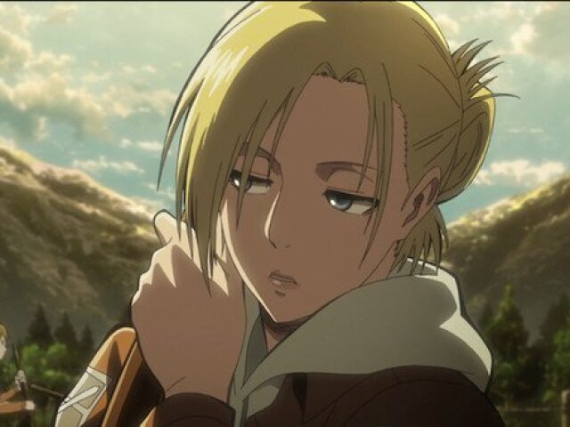 Annie Leonhart