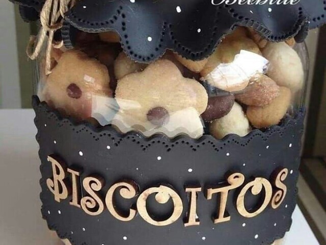 E biscoito >:3