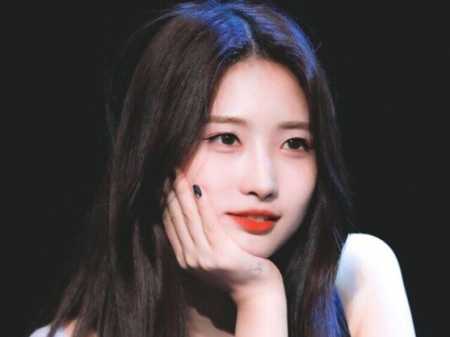 Parabéns você seria a Sihyeon😁