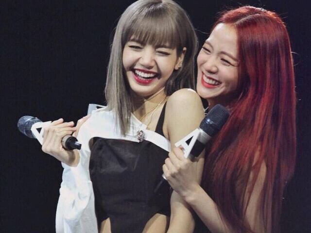 Jisoo e Lisa