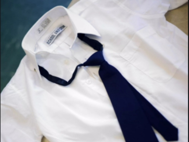 Com uniforme