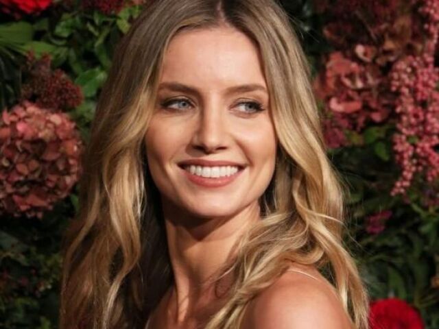 Annabelle wallis