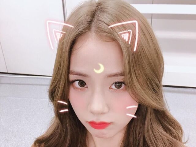 Jisoo - BLACKPINK