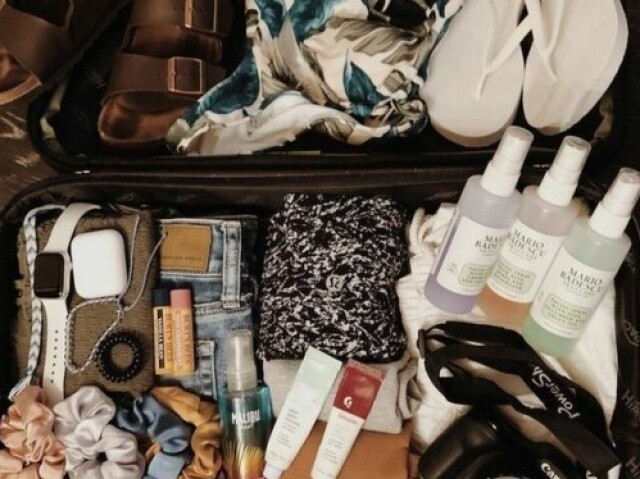 Arrume sua mala para uma semana de viagem 👛👝👜🎒
