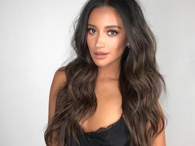 Shay Mitchell