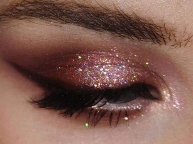 Essa bem linda e cheia de glitter