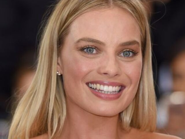 Margot Robbie!!!