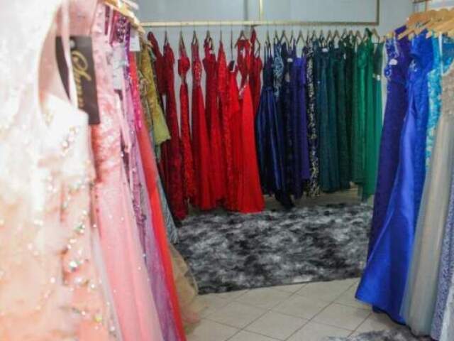 Roupas de festa