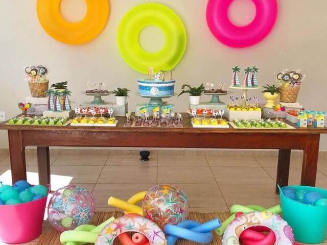 Festa simples.