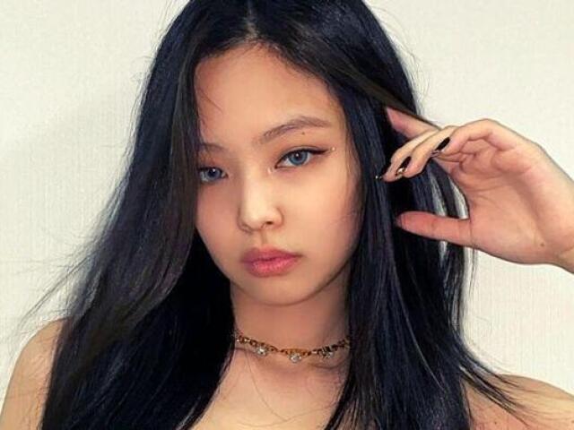 Jennie 😍