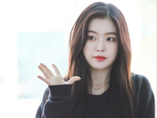 Irene (Red Velvet)