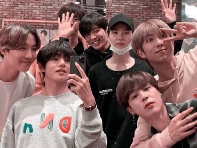 Quem seria seu namorado do BTS?