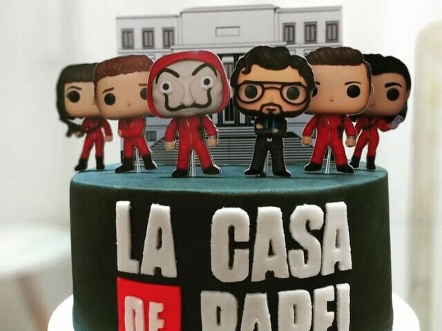 Bolo(lá casa de papel)