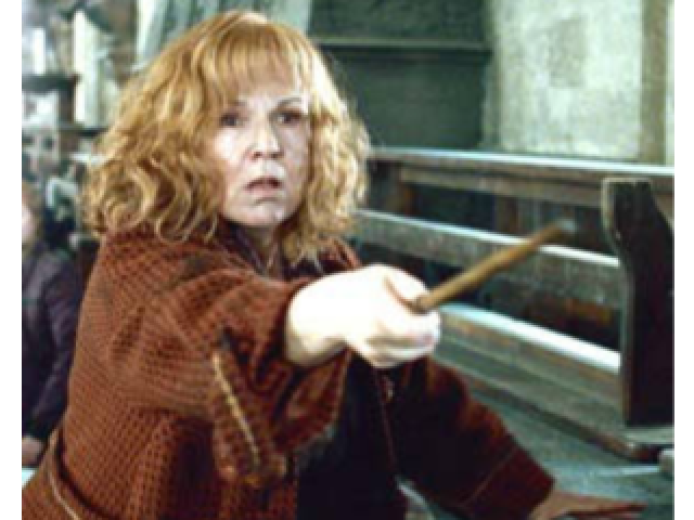 Sra. Weasley, ela é uma ótima mãe além de ter matado a Bellatrix