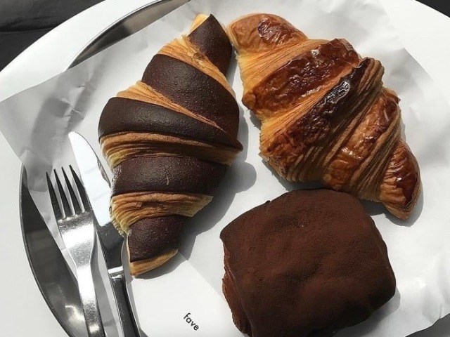 Croissant de chocolate