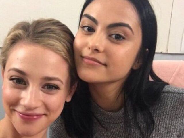 Lili Reinhart/Camila Mendes