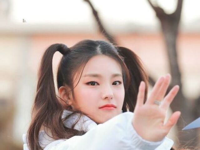 Hwang ye-ji