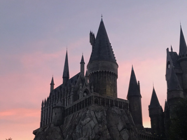 Crie sua viagem e sessão de fotos em Hogwarts na Disney!