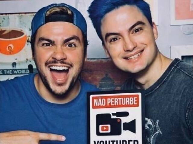 Irmao Neto π