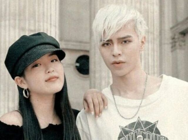 hina e krystian