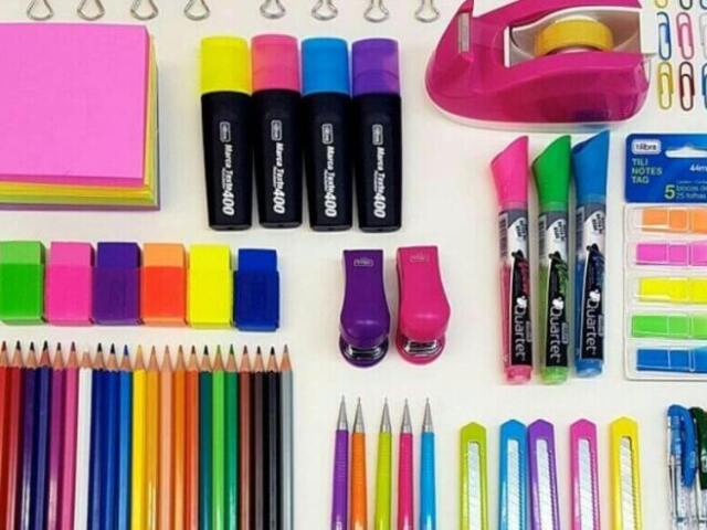 Monte seu material escolar✏