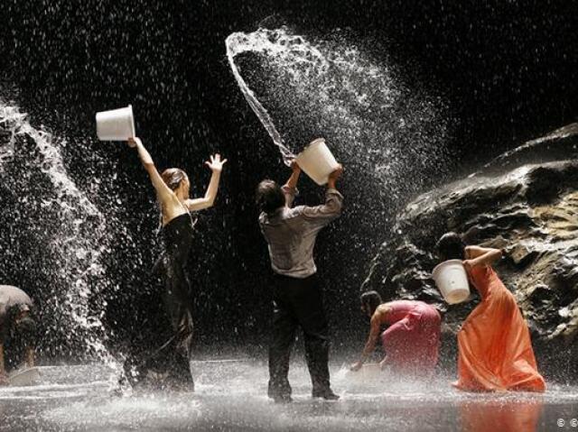 BAUSCH TANZTHEATER WUPPERTAL - Pina Bausch