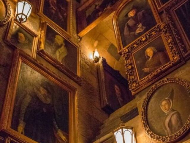 Monte sua vida em Hogwarts e te digo qual casa você se encaixaria melhor