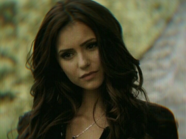 Katherine para Bonnie: Eu já tô por aqui a muito tempo bonnie, vai ter que fazer melhor