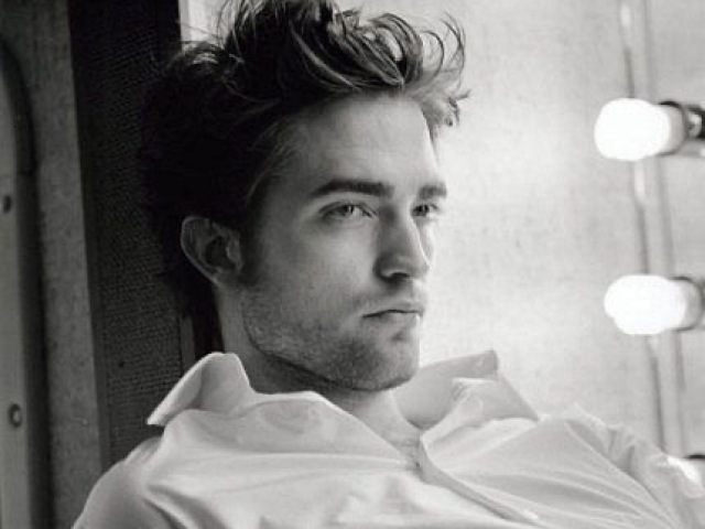 Robert Pattinson