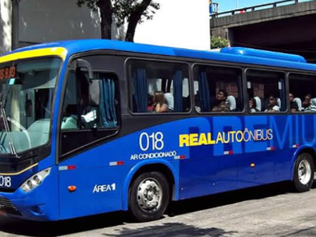 Eu vou de ônibus