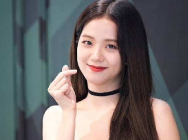 A própria Jisoo.